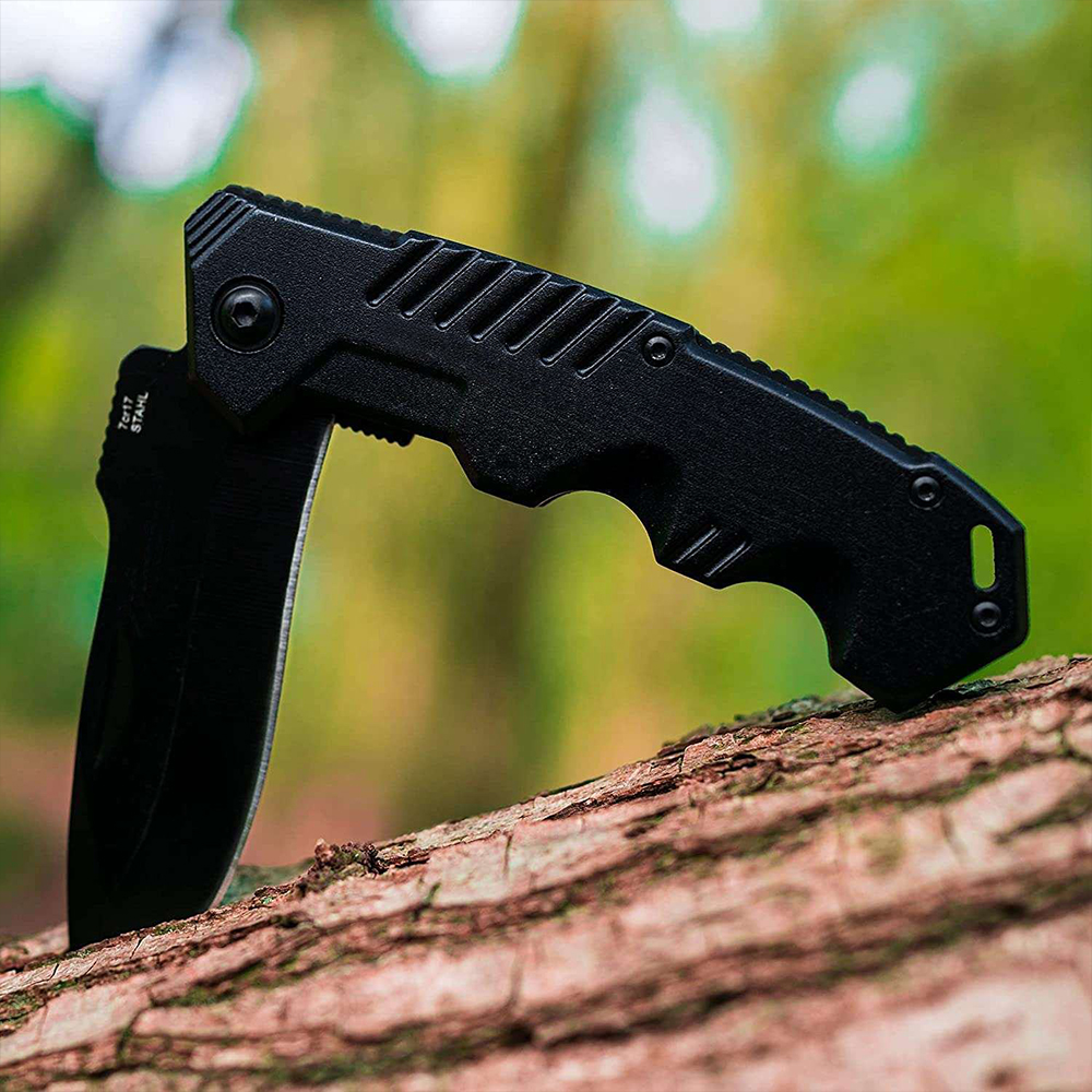 hunting knives