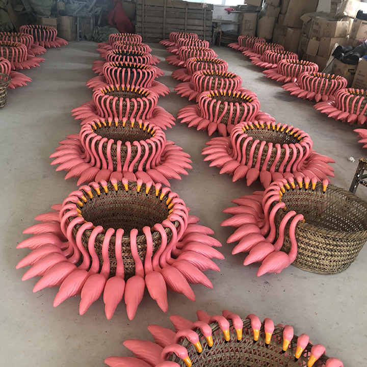 China Factory Wholesale Plastic Pigeon decoys Plastic Detail